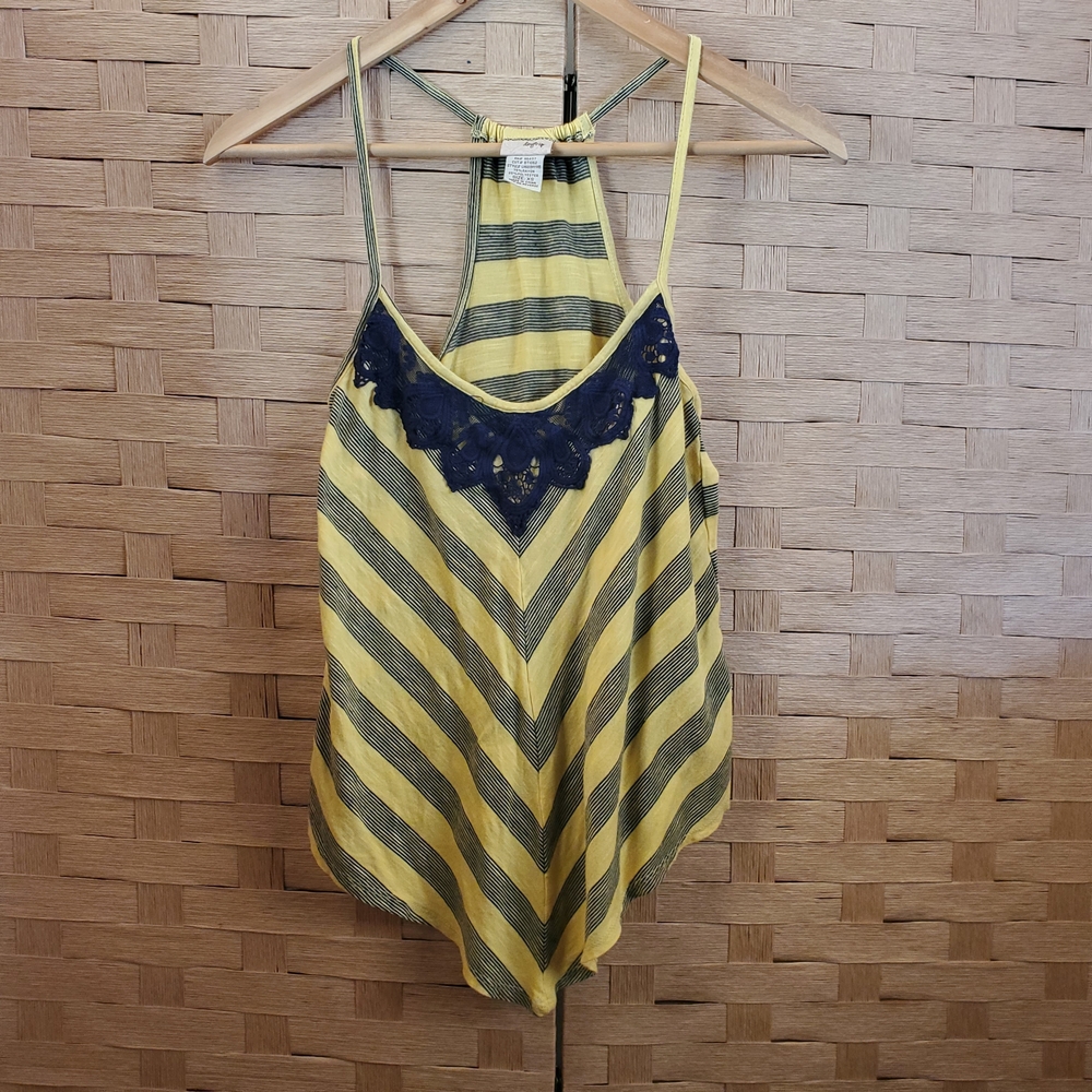 daytrip Cami Size XS Yellow with Lace Trim